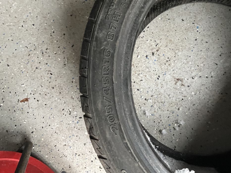 Komplet opon zimowych hankook