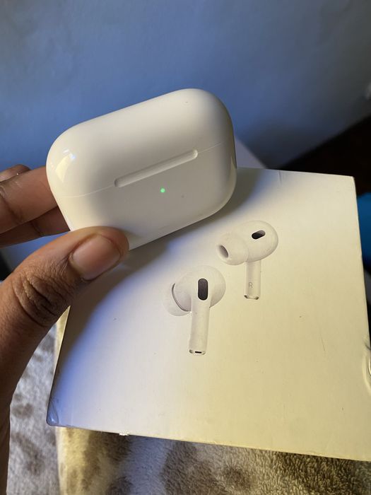 Airpods a venda 170€ negociaveis