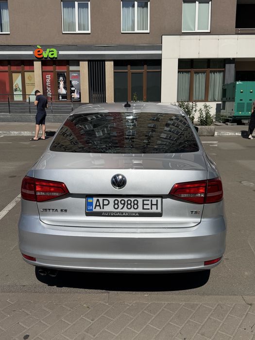 Volkswagen Jetta 1.8tsi