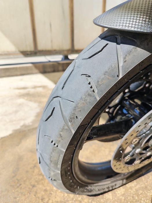 Moto Suzuki V-Strom