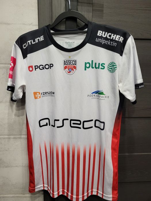 Koszulka siatkarska klubu Asseco Resovia Rzeszów sezonu 2025 / 2026