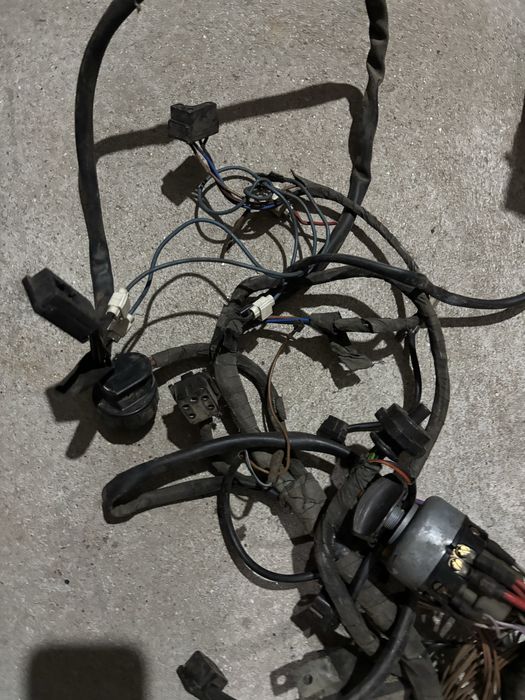 Peças mercedes w123