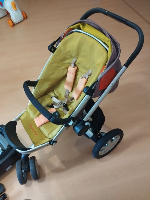 Carrinho Quinny+ ovo+ base isofix