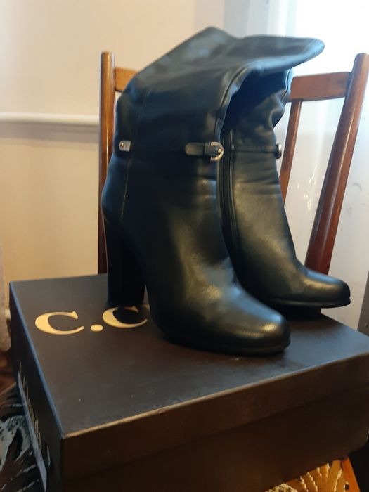 Сапоги осінні, жіночі