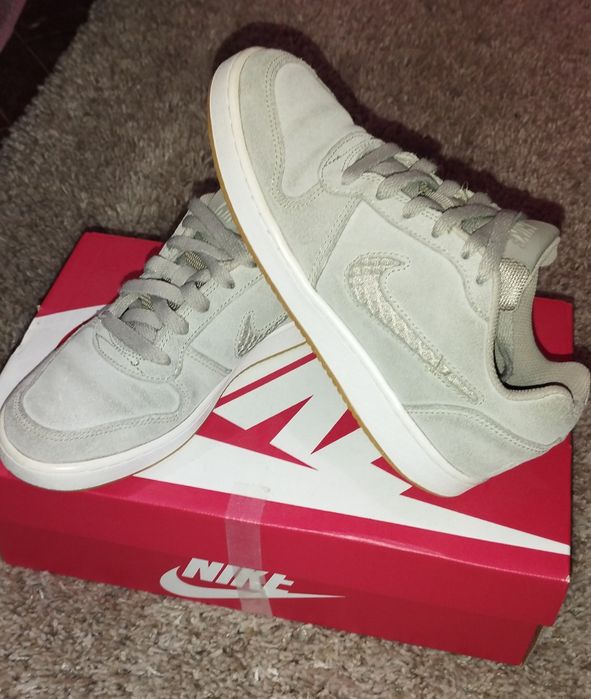 Ténis Nike Court Vision. Tamanho 37,5