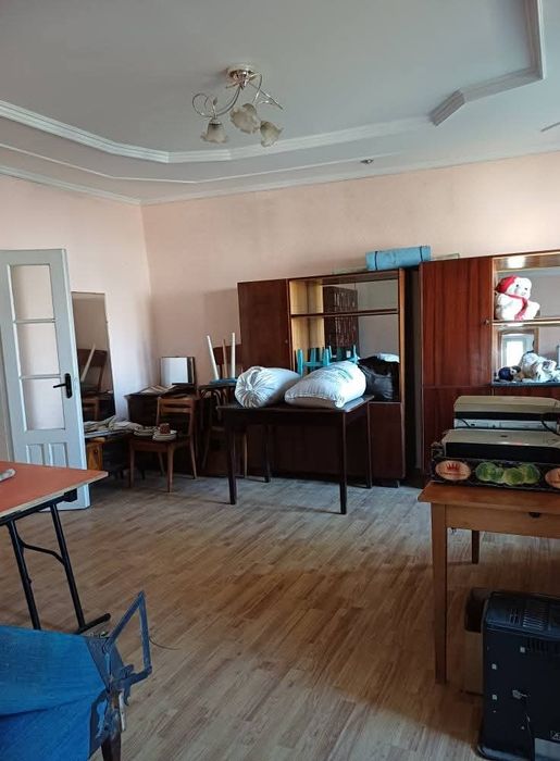 м.Новоселиця. Продається будинок