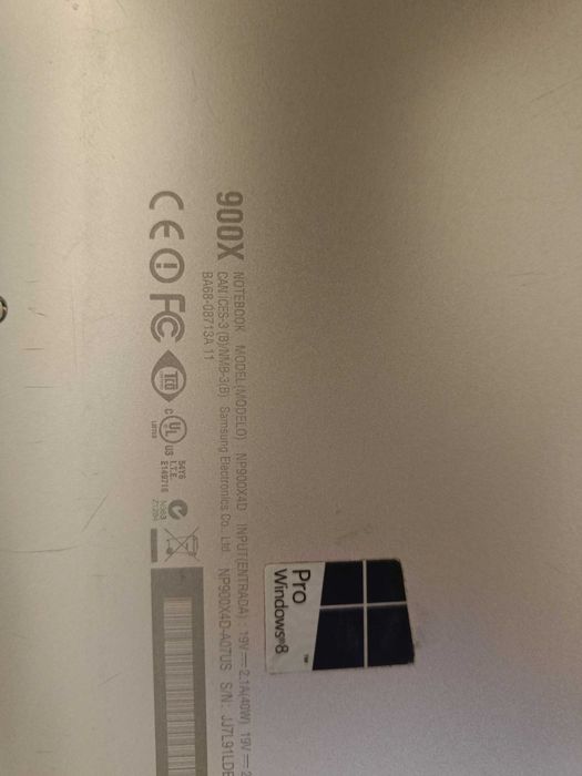 Ноут Samsung 900x np900x4d по запчастинам