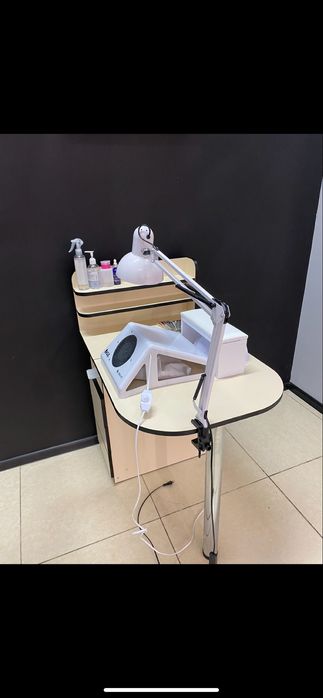 Терміново Манікюрний стіл Полтава