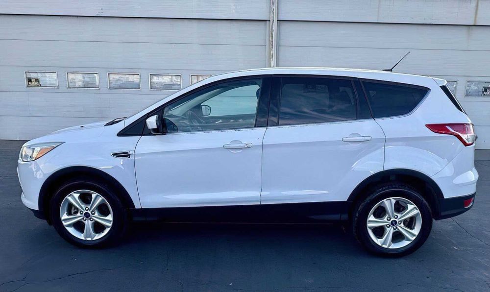 Ford Escape SE      2015