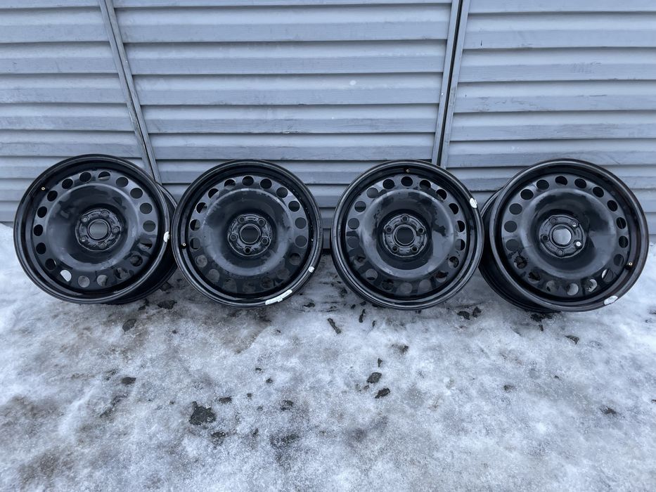 Комплект металевих оригінальних дисків Volkswagen 5/112 R18