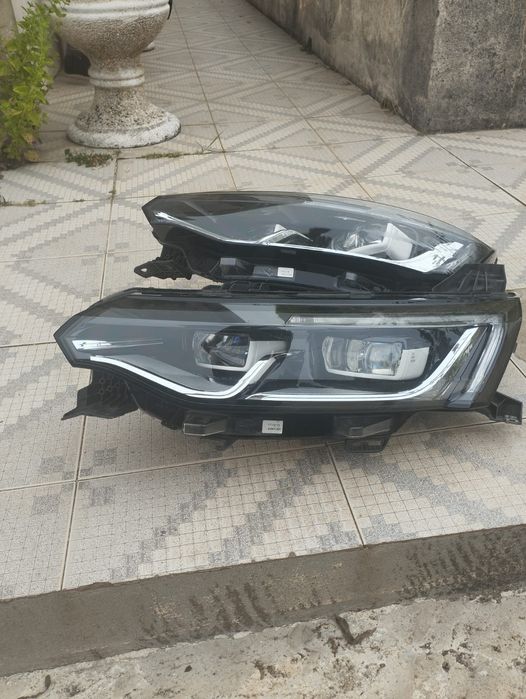 Renault megane ótica esquerda