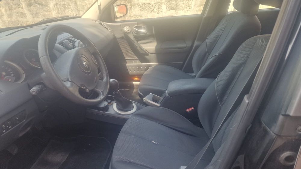 Renault Megane II 106cv 6 Velocidades, teto abrir jantes 17