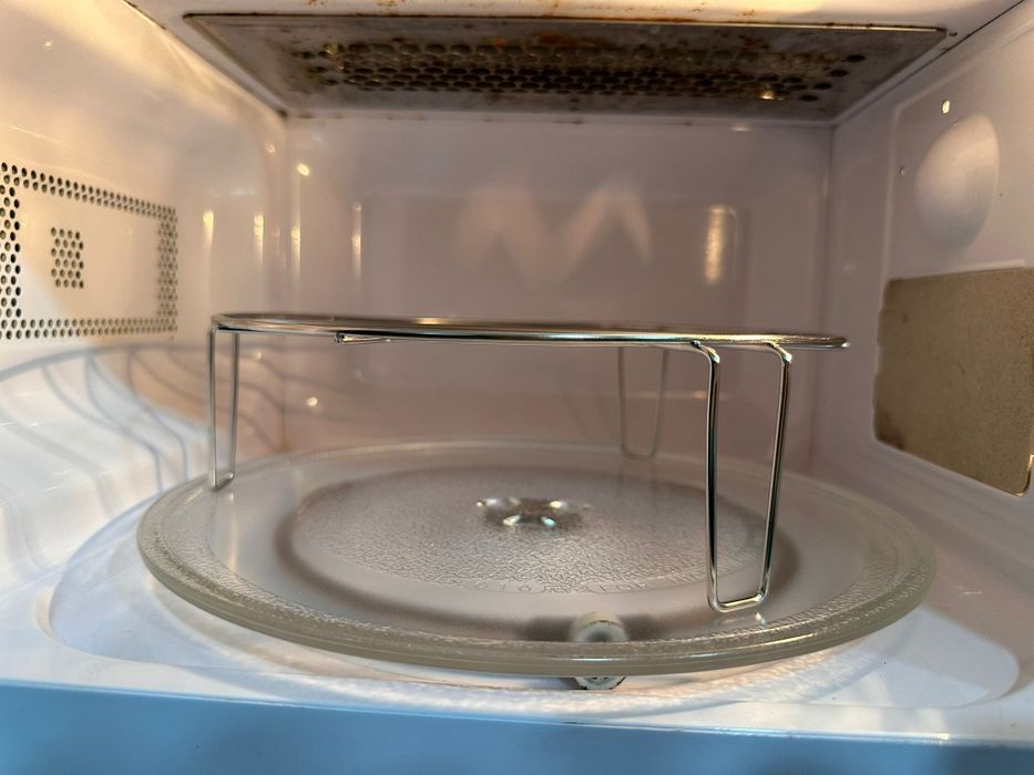 Microondas da marca TEKA