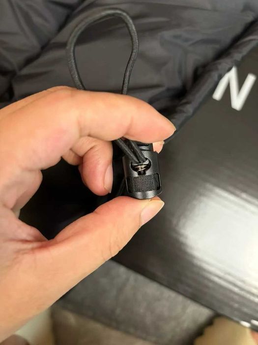 The North Face Damskie 1996 Retro 700 Black Jacket R.L