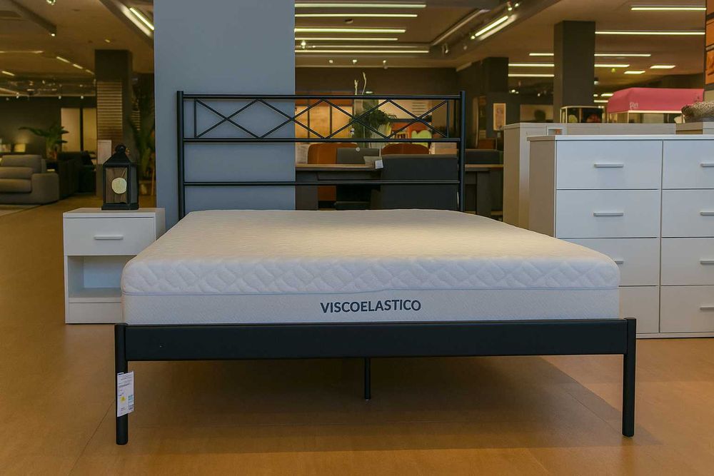 Cama casal + estrado +cabeceira nova !! ENVIO GRATIS