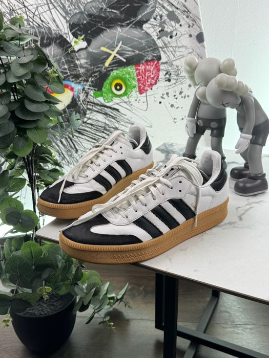オアハカ Кросівки Adidas Samba 46 розмір Е7845: 1 069 грн. - Кросівки для