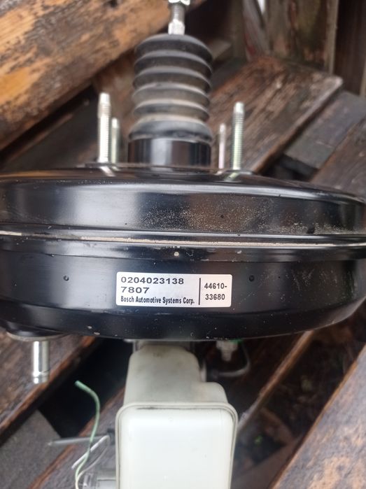 Вакум, робочий циліндр, бачок