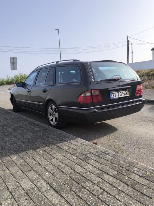 Mercedes E250 Diesel Domestic 7-seater