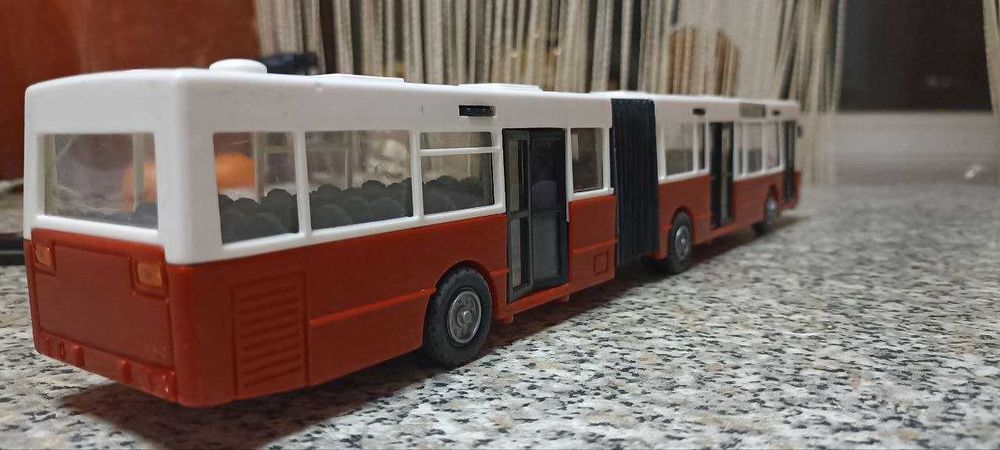 Автобус Mercedes-Benz O405G, "гармошка"- гнётся 3 двери, 40 см