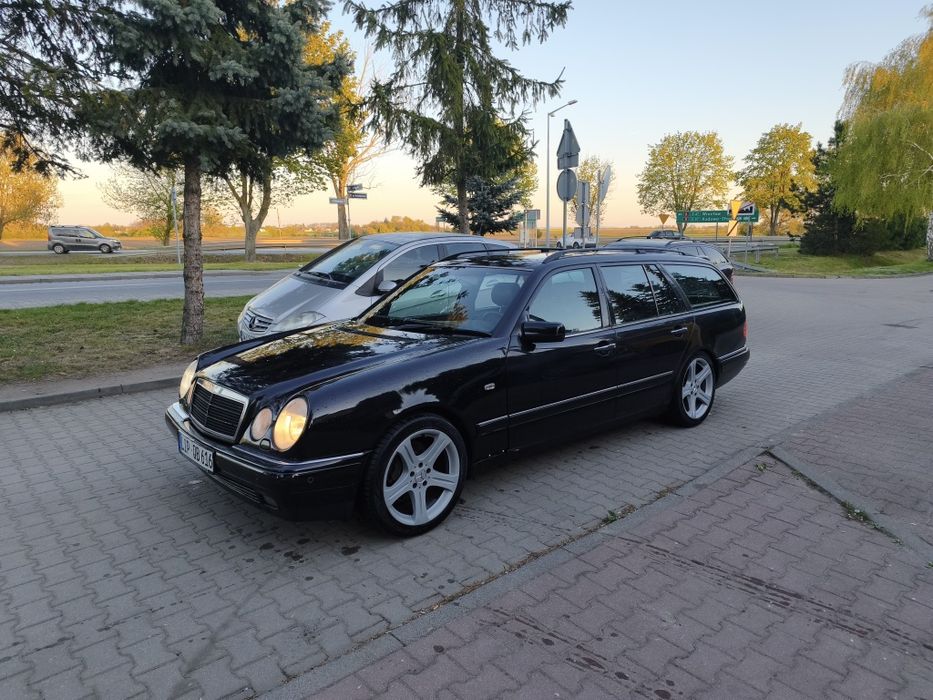 Mercedes w 210 4.2V8 1996r.