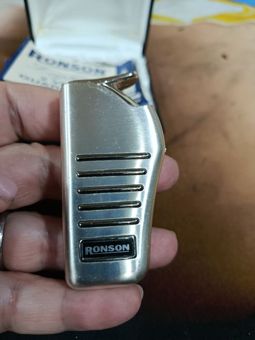 Vendo Isqueiro Ronson novo