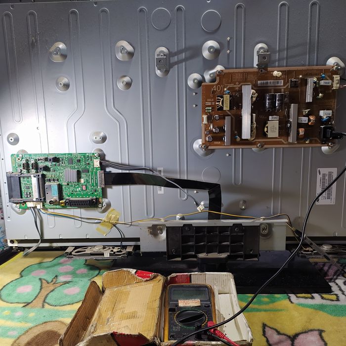 Продам матрицу, модуль питания, инвертор к тел. SAMSUNG  LE40D503F7W.