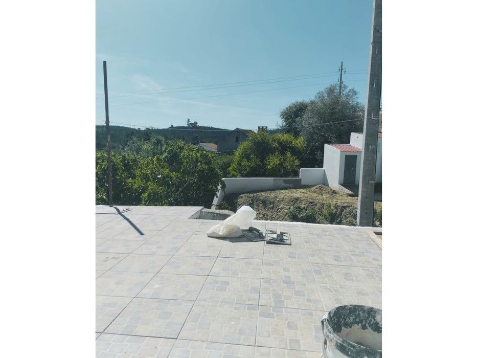 **Oportunidade Única - T1 Em Renovação