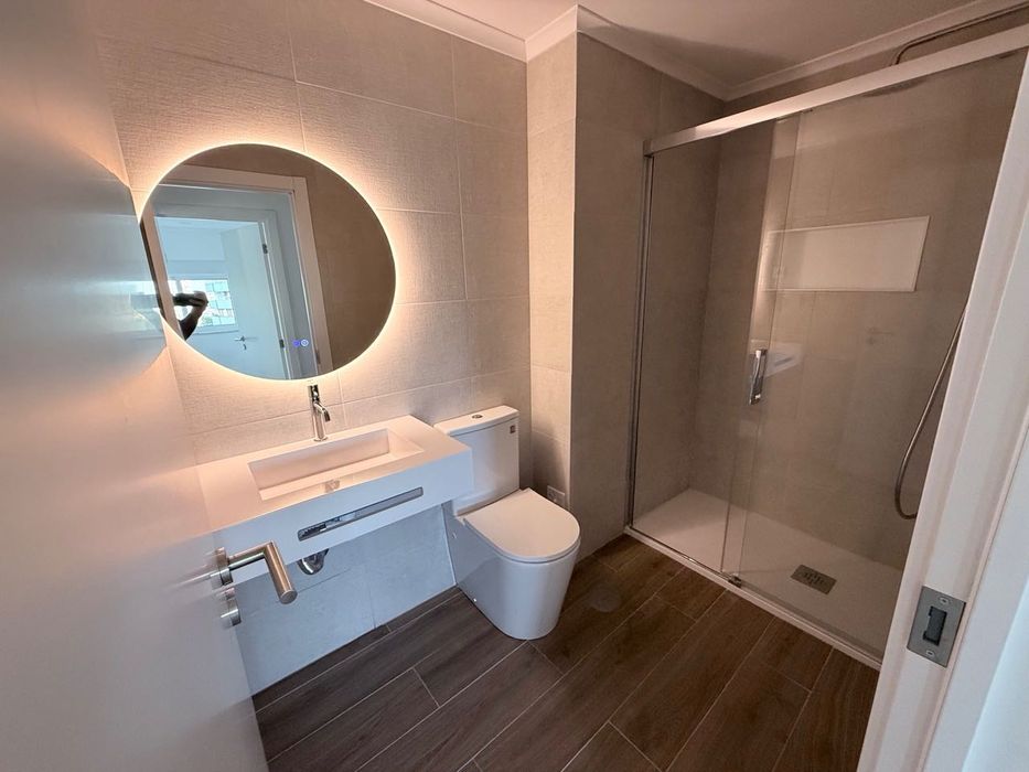 Quarto para 2 pessoas, para arrendar em Rua Cidade da Beira Olivais Sul - Lisboa