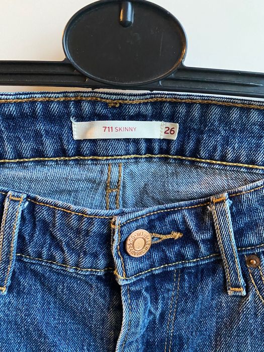Jeansy damskie skinny 711 levi’s 26/30 grubszy jeans