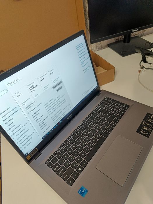 Acer 17.3 FullHD 16 GB DDR5 6400mhz  SSD 512 GB i3 12th 8 Ядер 3.8 Ггц