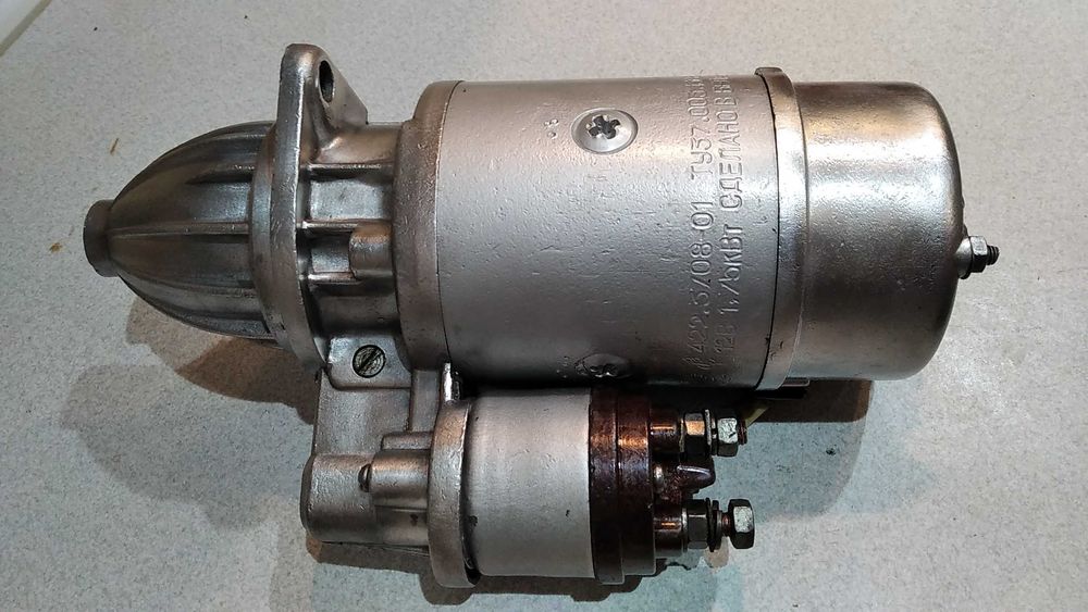 Стартер 402 ГАЗЕЛЬ,УАЗ,ВОЛГА, редукторный,БАТЭ сост нового  1,8квт