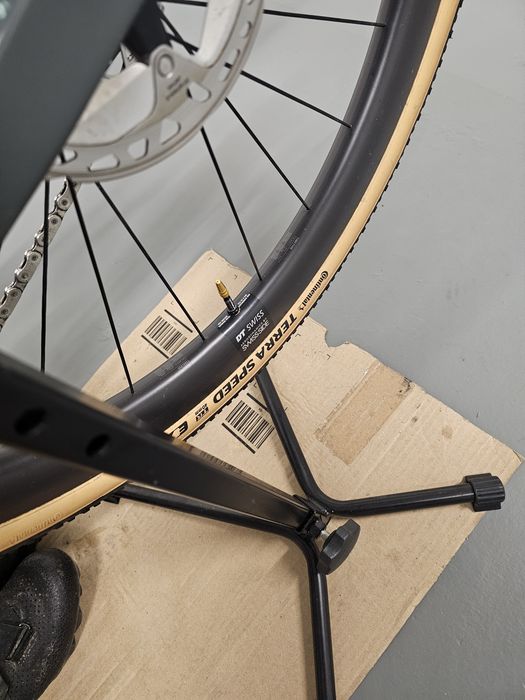 Pneus gravel 27.5'' 650b Continental Terra Trail e Terra Speed 40-584