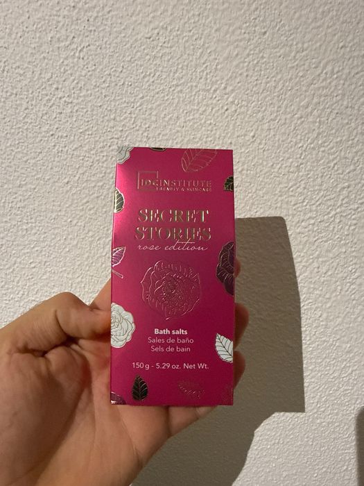 Sais de Banho IDC Institute - Secret Stories (Rose Edition) 150g