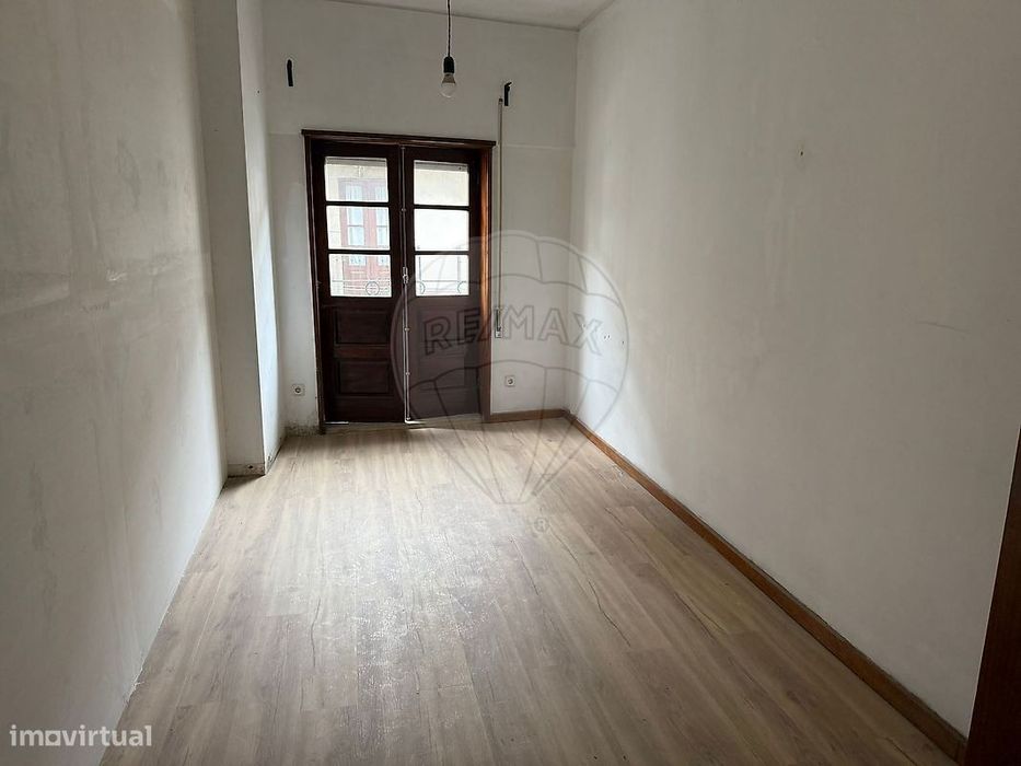 Apartamento T1 C/Varanda - Centro Porto