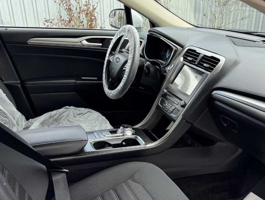 Ford Fusion Hybrid 2018 USA