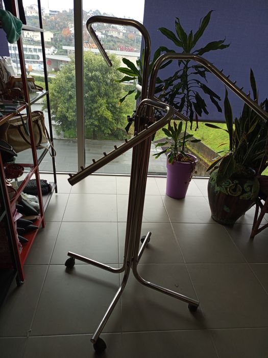 Expositor de loja 3 unidades