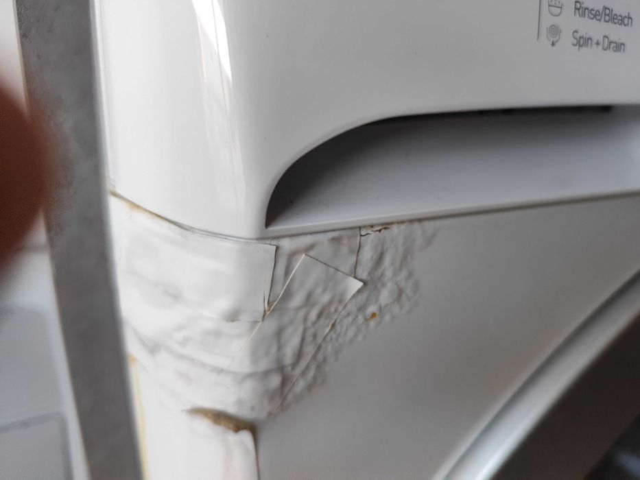 Máquina de lavar e secar roupa