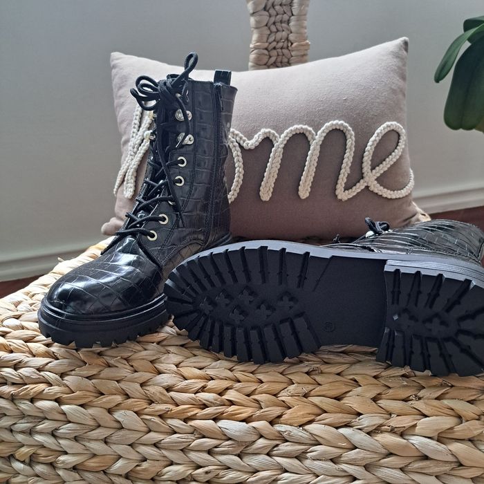 Botas pretas 39 novas