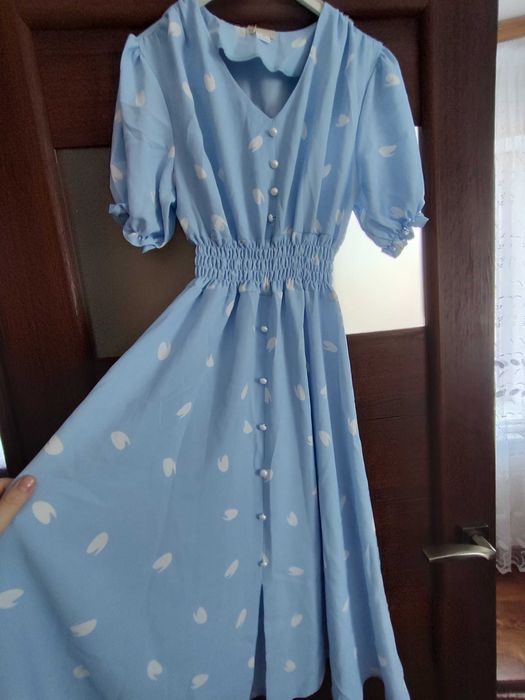 Продам сукню.Нова з біркою.