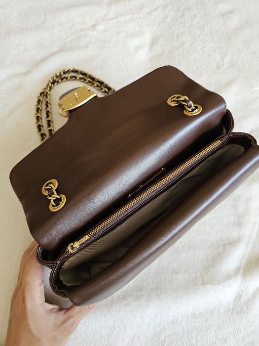 Coach Tabby Shoulder Bag 26