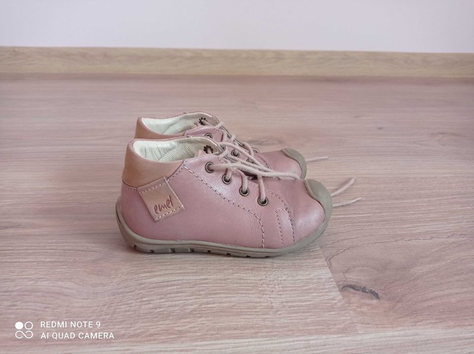 Emel trzewiki roczki r. 23