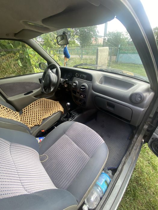 Dacia Solenza 2003