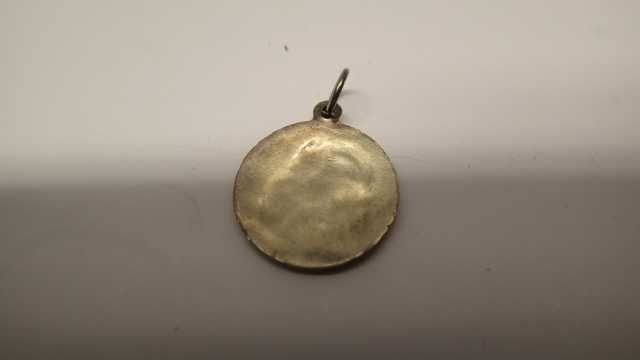 Medalha antiga em Latão de Santo António