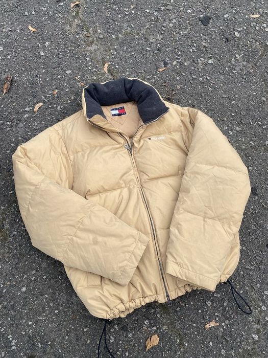Продам пуховик Tommy Hilfiger