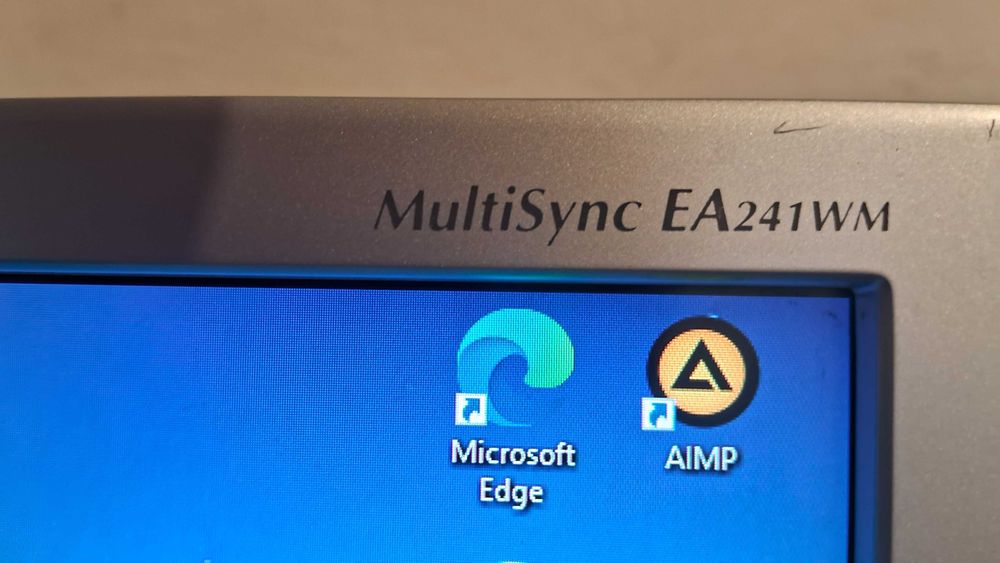 Монітор 24" NEC MultiSync EA241WM / TN+film / 1920x1200 / 56 - 76 Гц