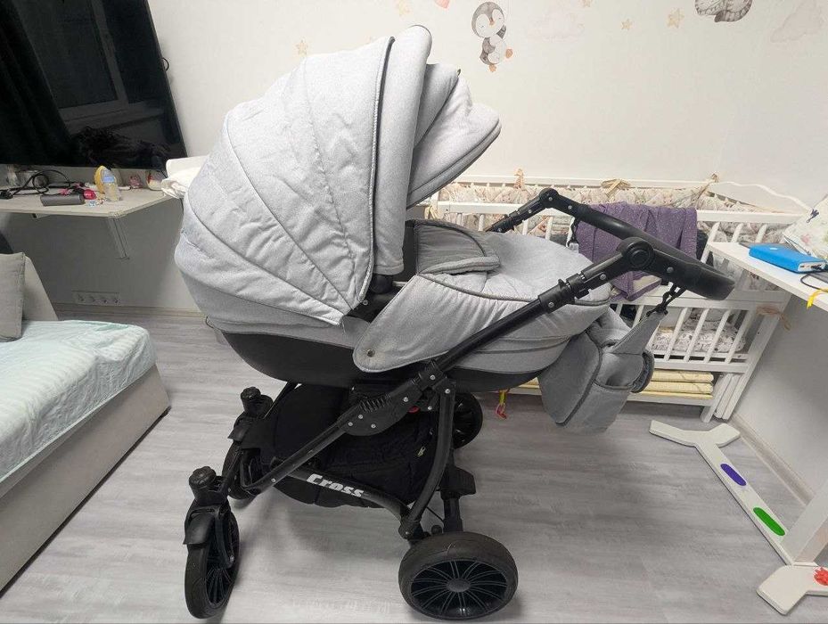 Дитяча універсальна коляска 2 в 1