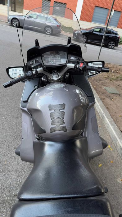 Mota Honda ST 1300 Pan European
