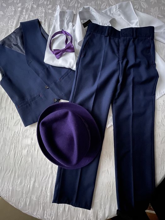 Стиліст джентельмен  метелик капелюх костюм  театральний сорочка