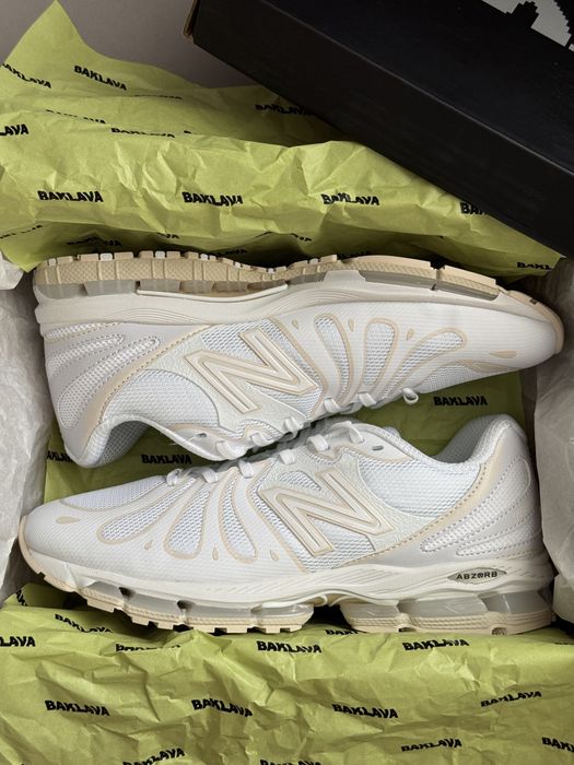 Спортивні чоловічі кросівки New Balance 1890 White нью баланс білі