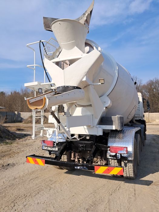 Piaskowanie/lakiernictwo/renowacje